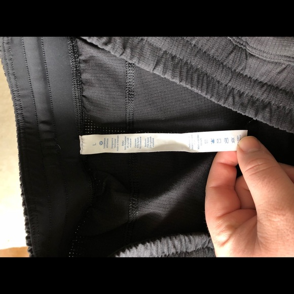 Lululemon Great Wall Pant - Picture 3 of 5
